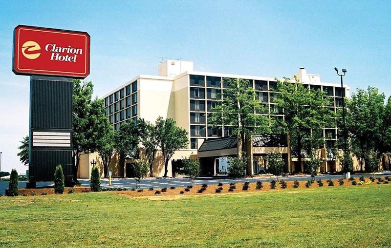 Ramada Plaza By Wyndham Atlanta Airport Hotel College Park Exterior foto