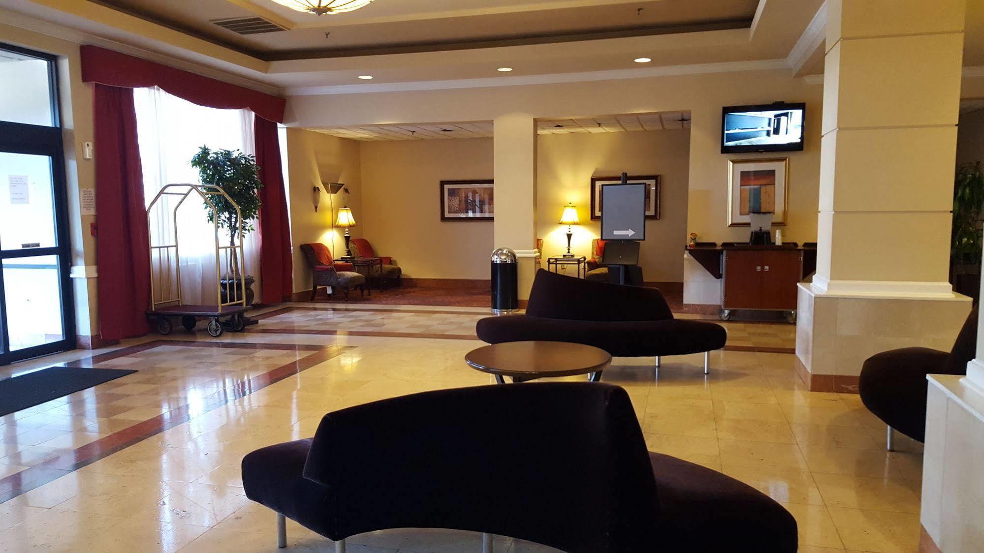 Ramada Plaza By Wyndham Atlanta Airport Hotel College Park Exterior foto